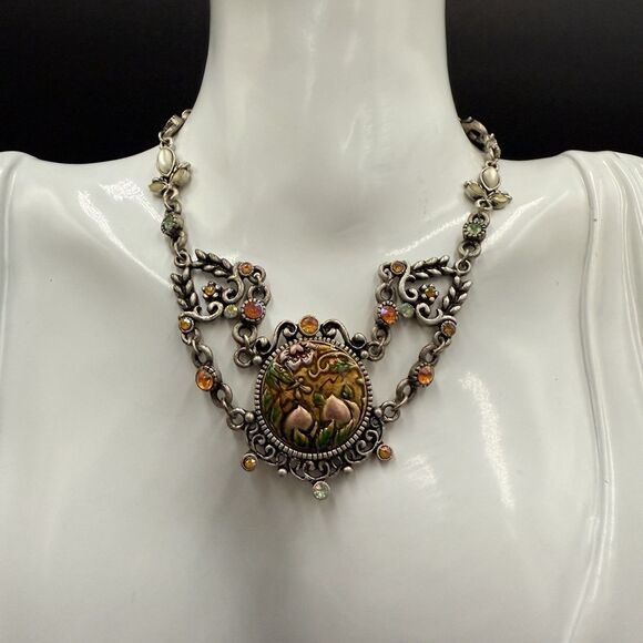 Vintage 1980s Victorian Style Studded Gemstone Elegant Necklace - Picture 2 of 4